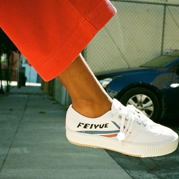 COS Shoes - Lisa Says Gah Fai Yue Platform Sneakers